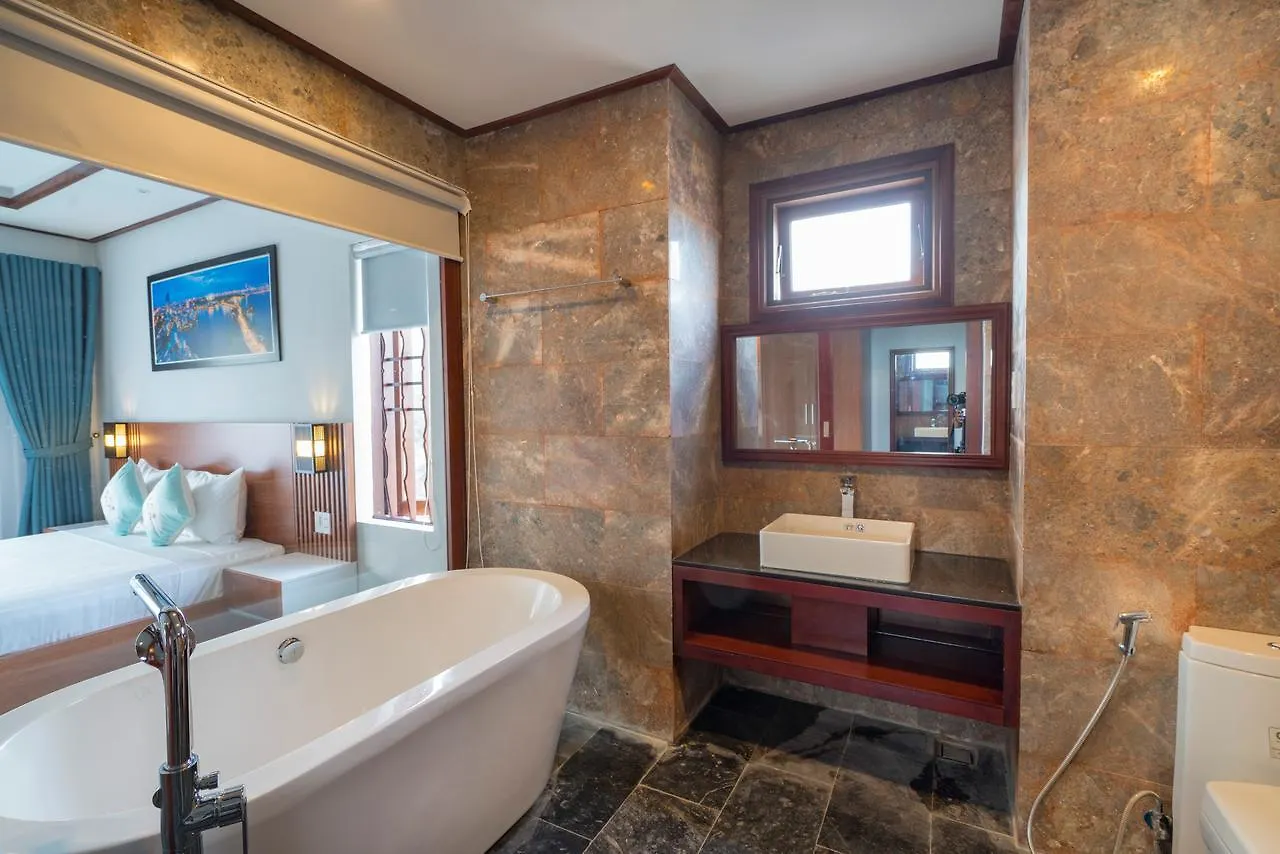 Cic Coliving & Coworking Community Villa Χόι Αν